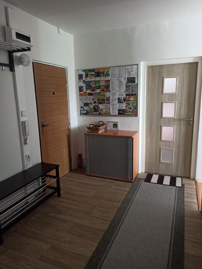Apartman Kovarska U Klinovce Kültér fotó