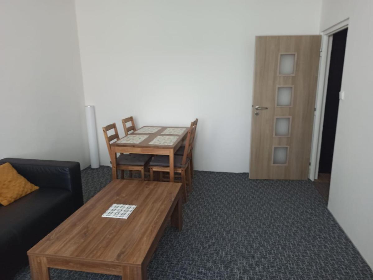 Apartman Kovarska U Klinovce Kültér fotó
